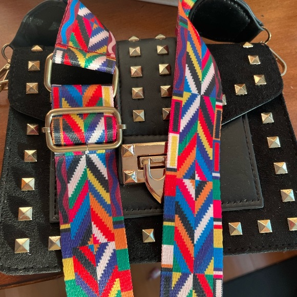 Crossbody Purse with guitar like strap - Picture 2 of 6